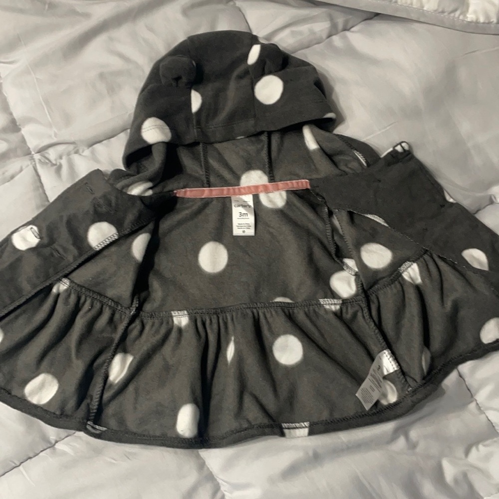 Carter’s Cardigan - Picture 3 of 5